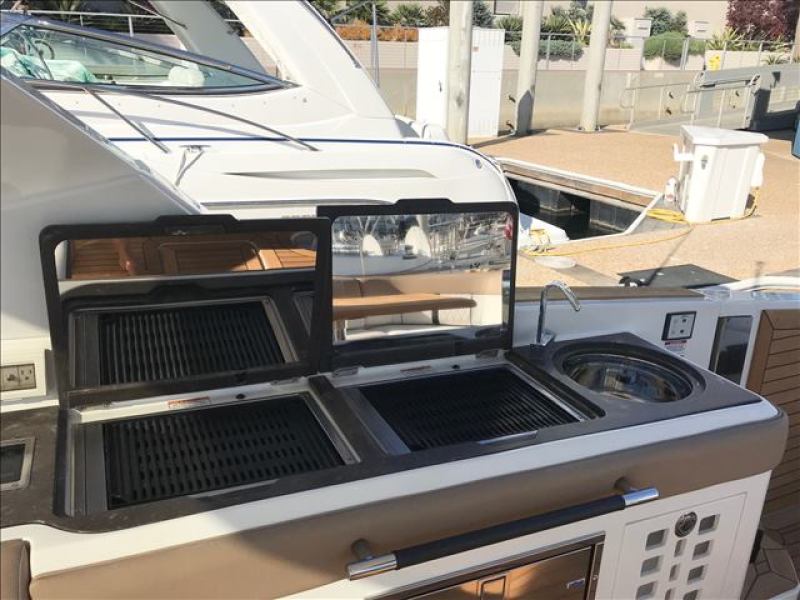 40' 2018 Sea Ray SLX