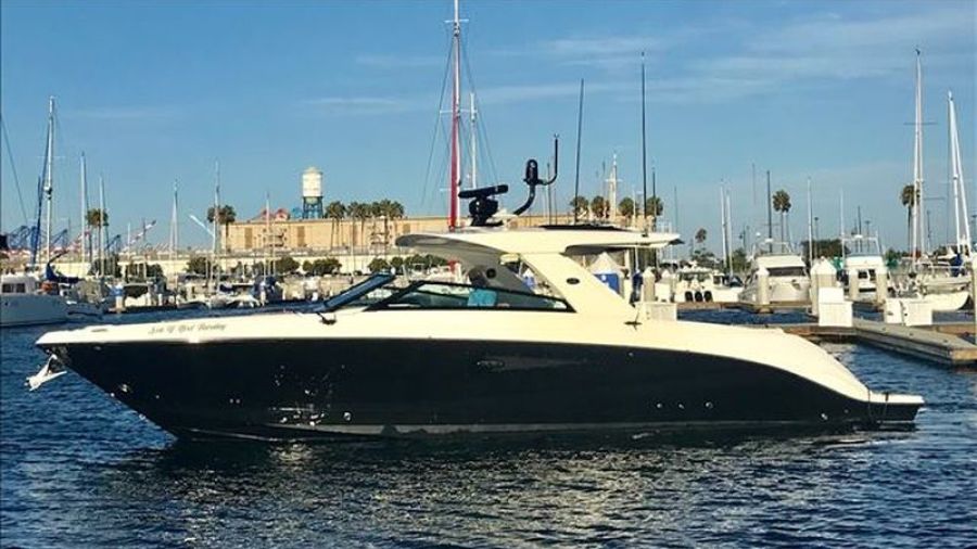 40' 2018 Sea Ray SLX