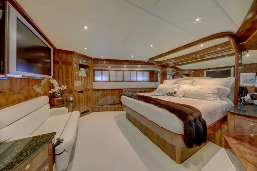 Dreamchaser 80ft Novatec Yacht For Sale
