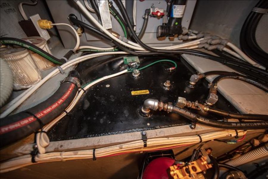 40' 2006 Endeavour Catamaran Cruiser