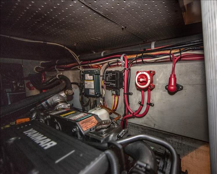 40' 2006 Endeavour Catamaran Cruiser