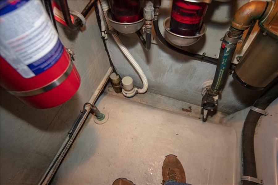 40' 2006 Endeavour Catamaran Cruiser