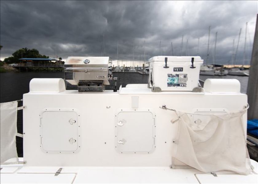 40' 2006 Endeavour Catamaran Cruiser