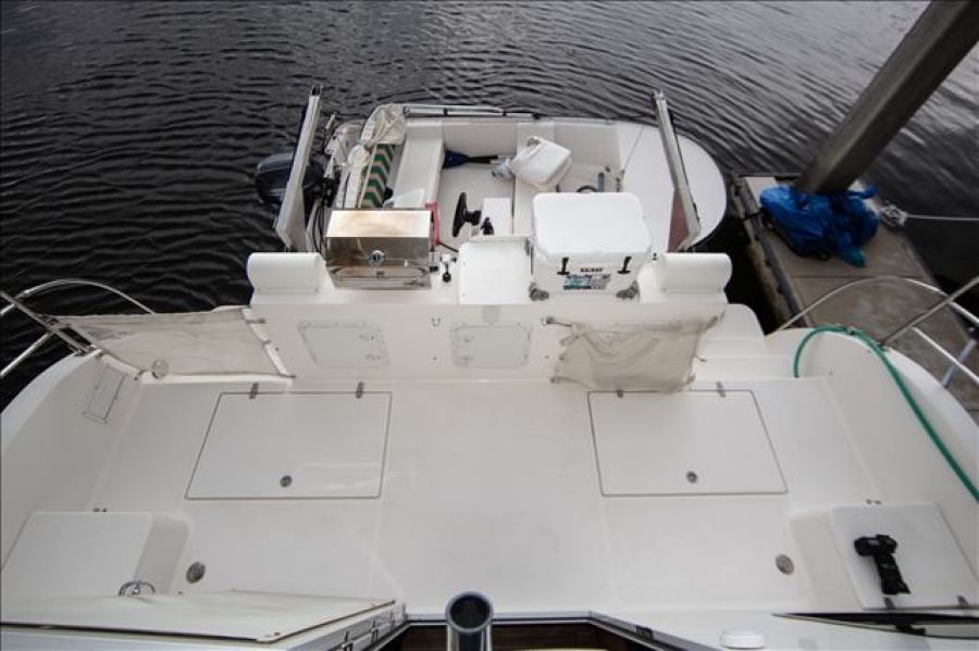 40' 2006 Endeavour Catamaran Cruiser