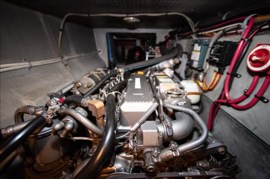 40' 2006 Endeavour Catamaran Cruiser