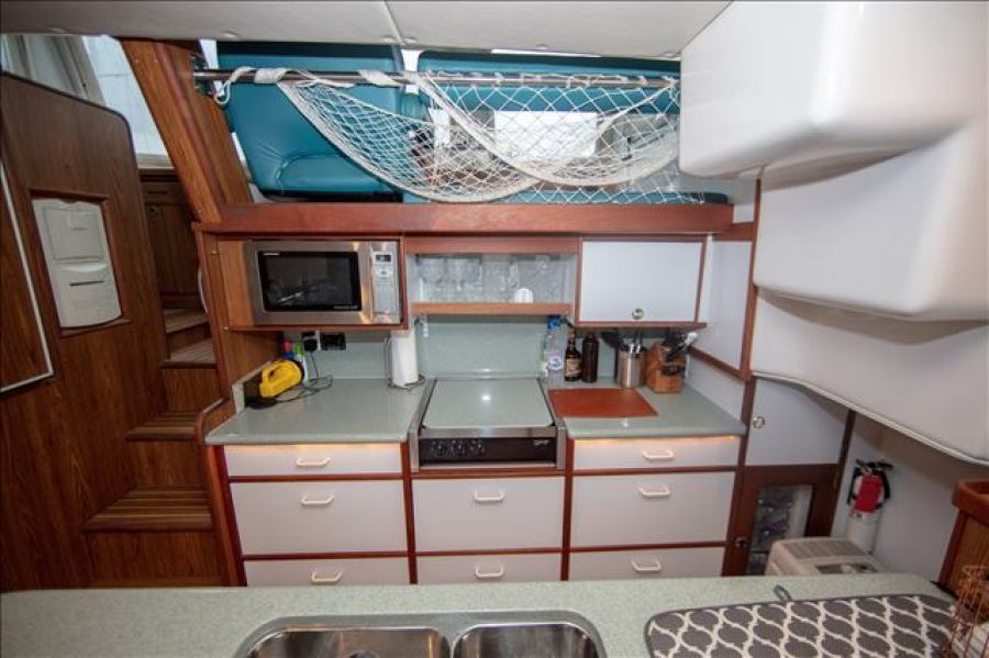 40' 2006 Endeavour Catamaran Cruiser