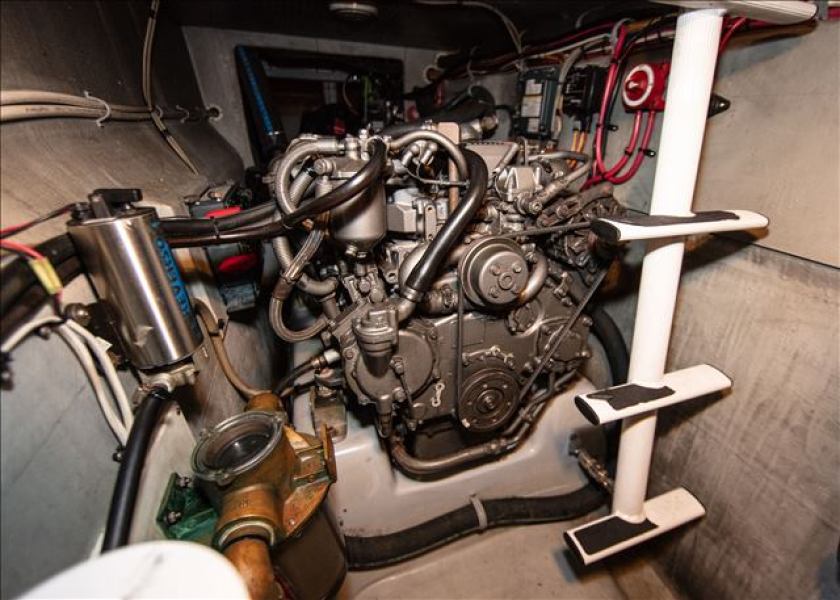 40' 2006 Endeavour Catamaran Cruiser