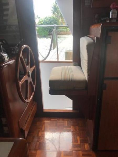 40' 1986 Ocean Alexander Europa Sedan