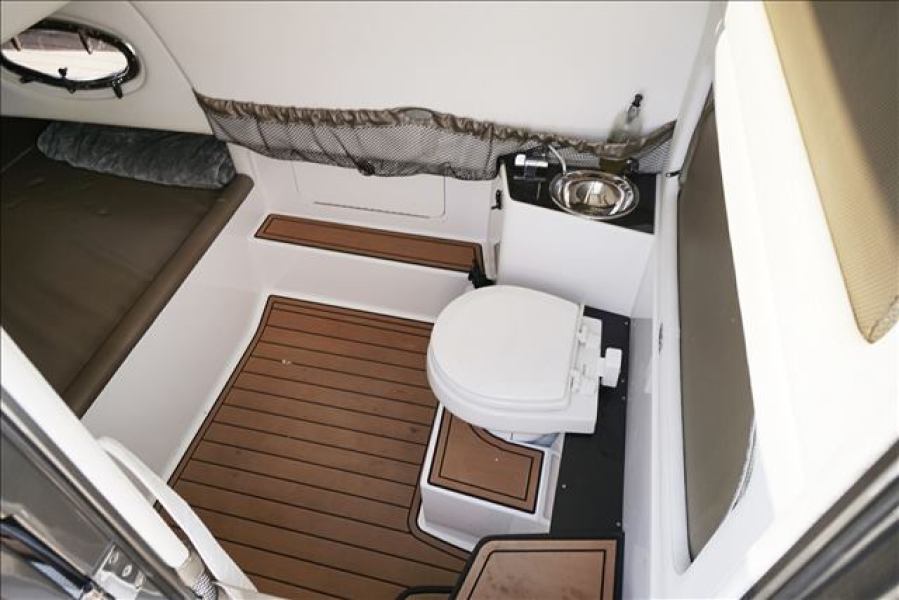 39' 2015 Nor-Tech Center Console