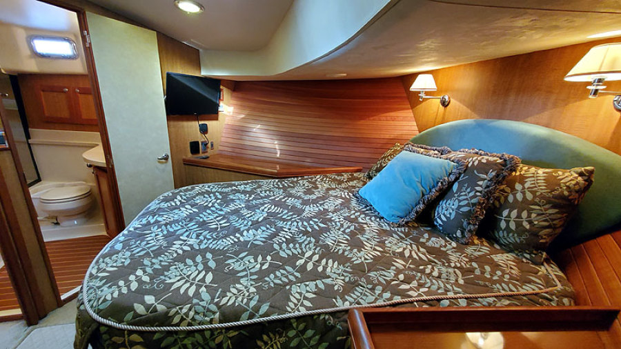 2006 Mainship 430 Sedan