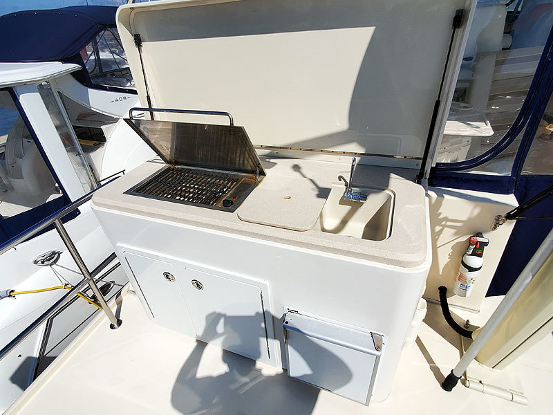 2006 Mainship 430 Sedan