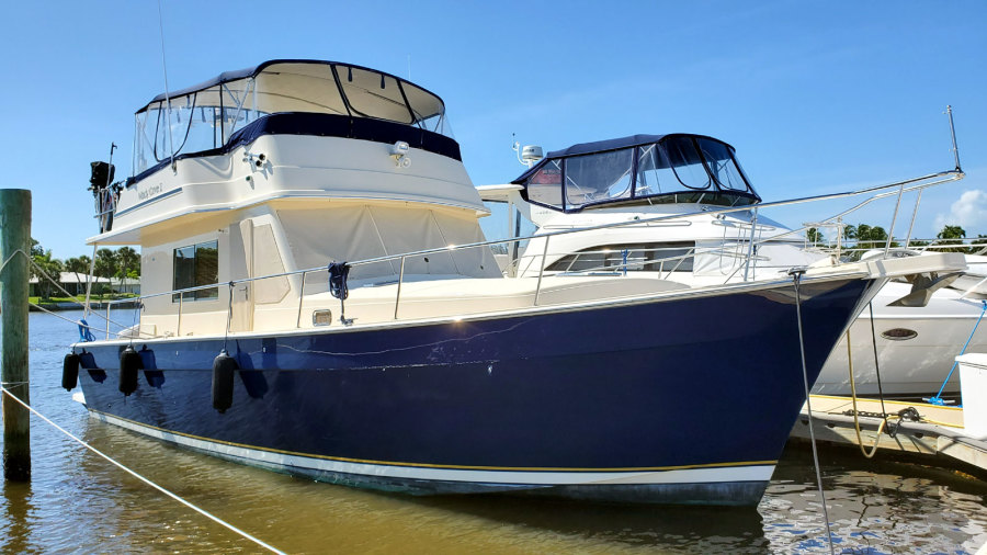 2006 Mainship 430 Sedan