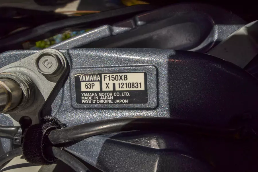 2019 NauticStar 203 DC Deck