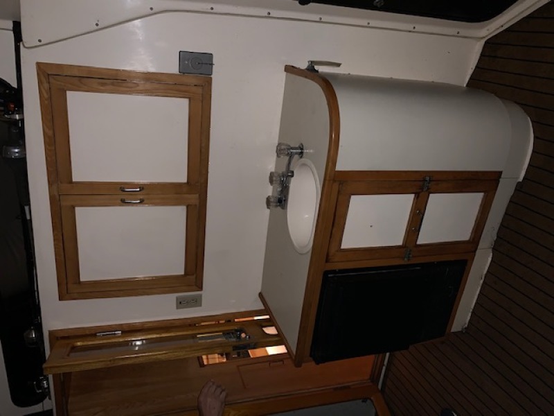 1991 Vista 43 Motor Yacht