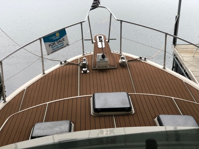 1991 Vista 43 Motor Yacht