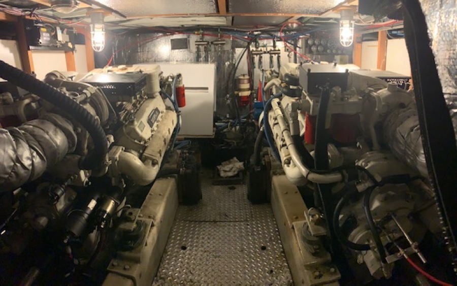 1991 Vista 43 Motor Yacht