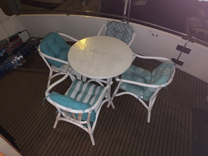 1991 Vista 43 Motor Yacht
