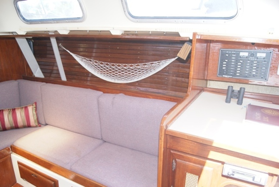 1982 San Juan 34