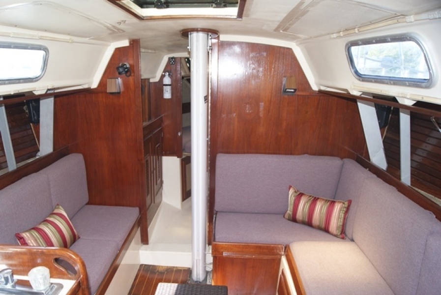 1982 San Juan 34