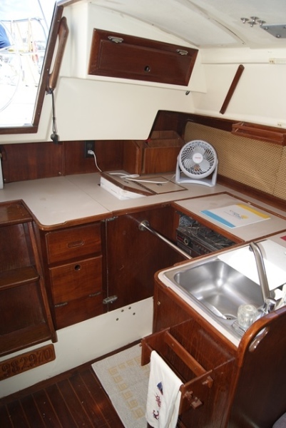 1982 San Juan 34