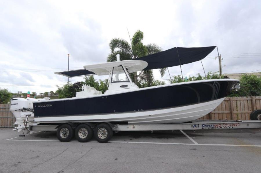 34' 2020 Regulator 34SS