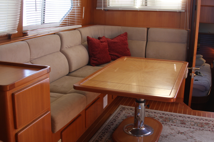 2002 Symbol 42 Sundeck Trawler
