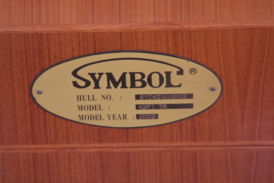 2002 Symbol 42 Sundeck Trawler