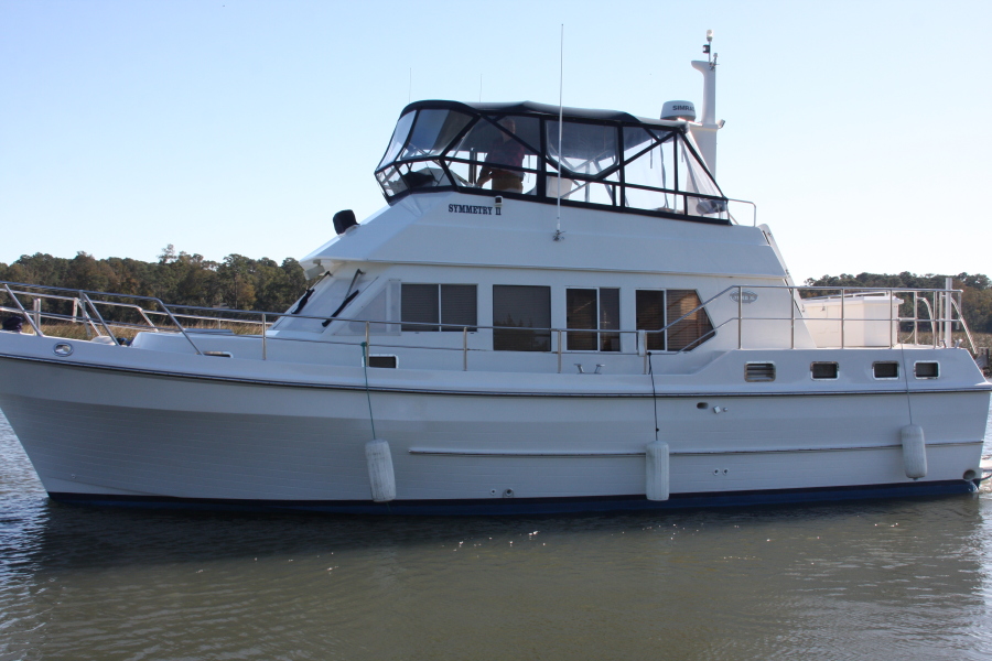 2002 Symbol 42 Sundeck Trawler