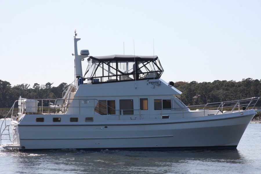 2002 Symbol 42 Sundeck Trawler