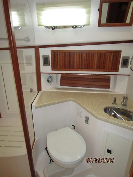 2010 Sabre "40" Express