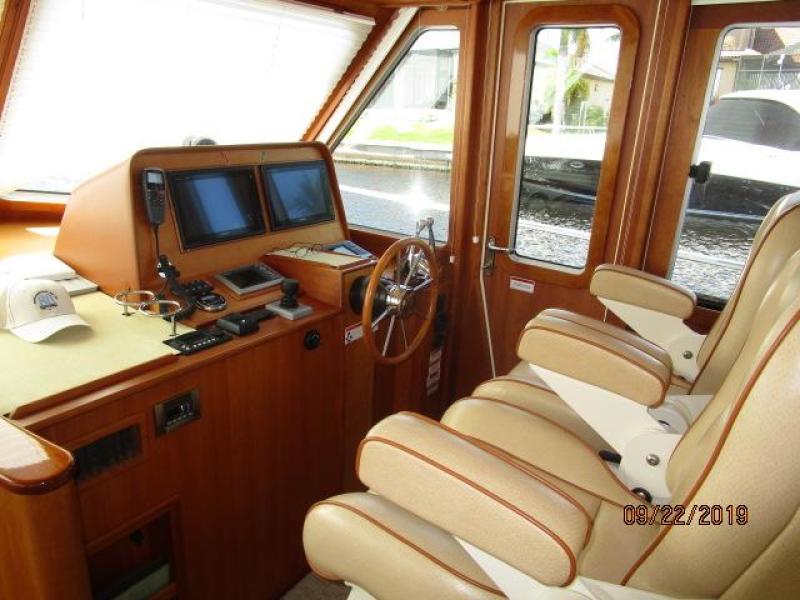 2010 Sabre "40" Express