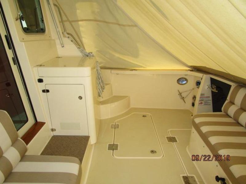 2010 Sabre "40" Express