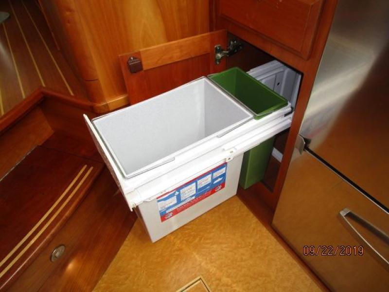 2010 Sabre "40" Express