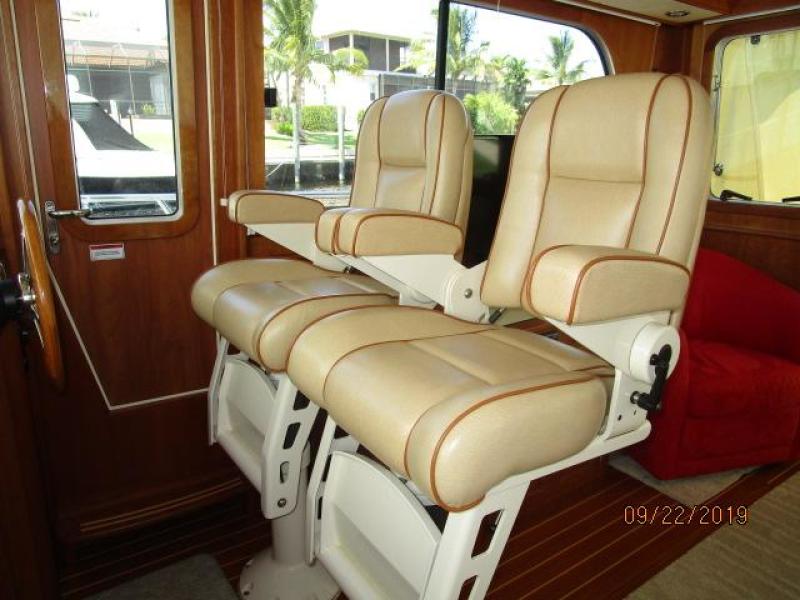 2010 Sabre "40" Express