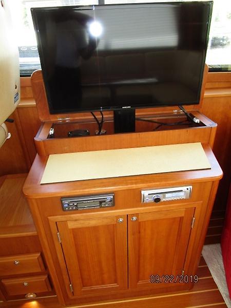2010 Sabre "40" Express