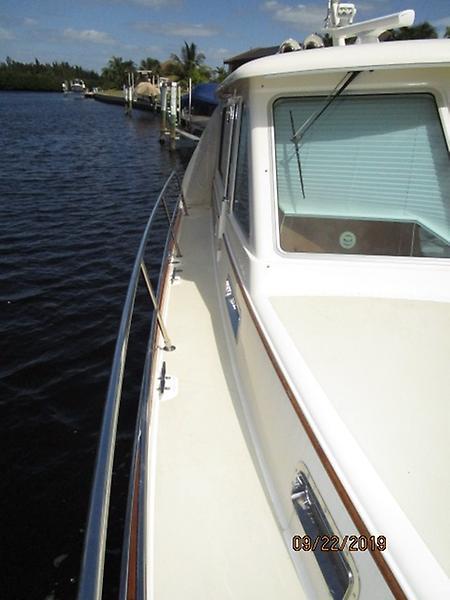 2010 Sabre "40" Express