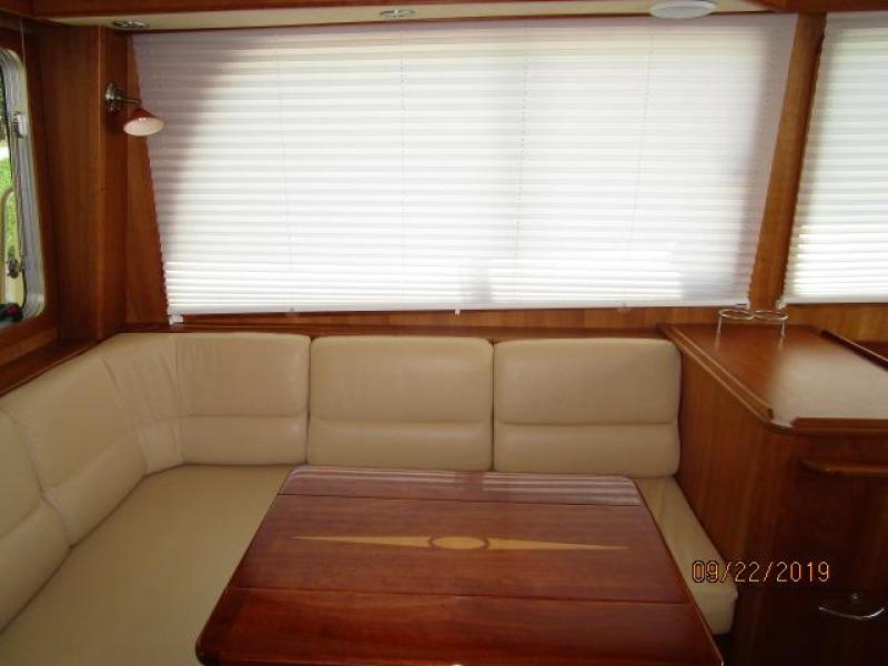 2010 Sabre "40" Express