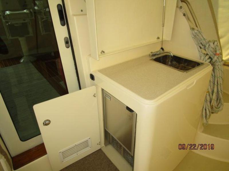 2010 Sabre "40" Express