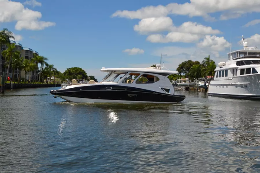 2017 Floe Craft Afina 3950