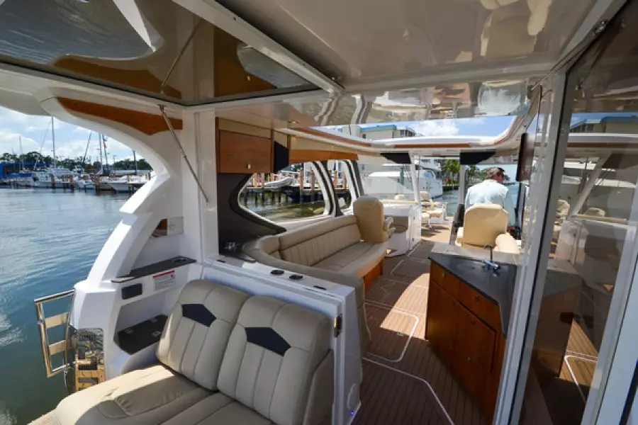 2017 Floe Craft Afina 3950