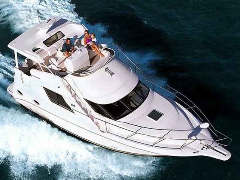 2000 Silverton 352 Motor Yacht