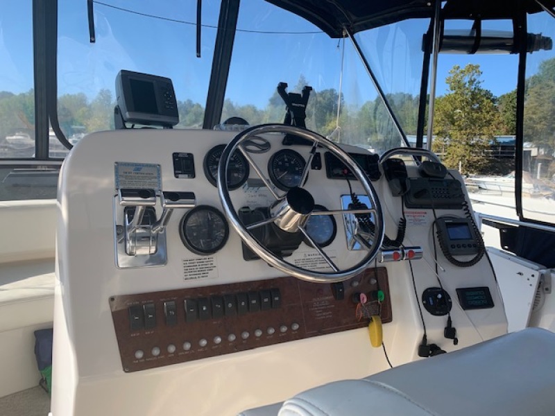 2000 Silverton 352 Motor Yacht