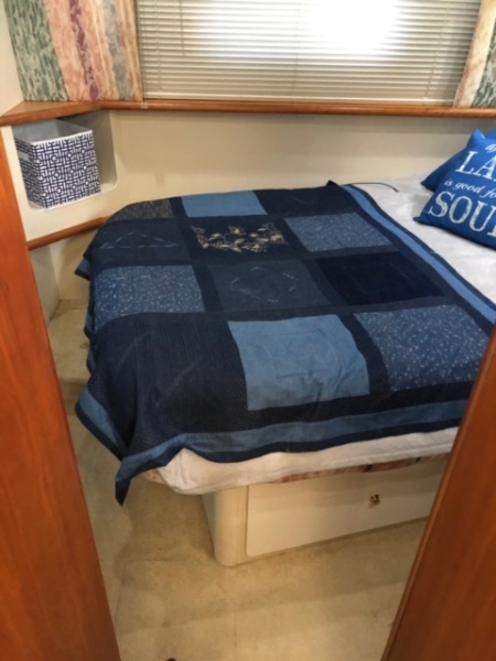2000 Silverton 352 Motor Yacht