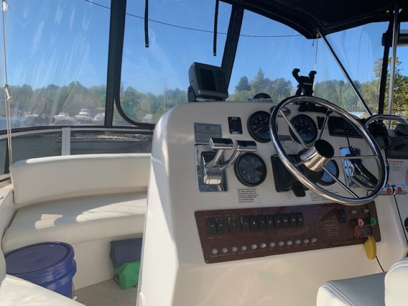 2000 Silverton 352 Motor Yacht
