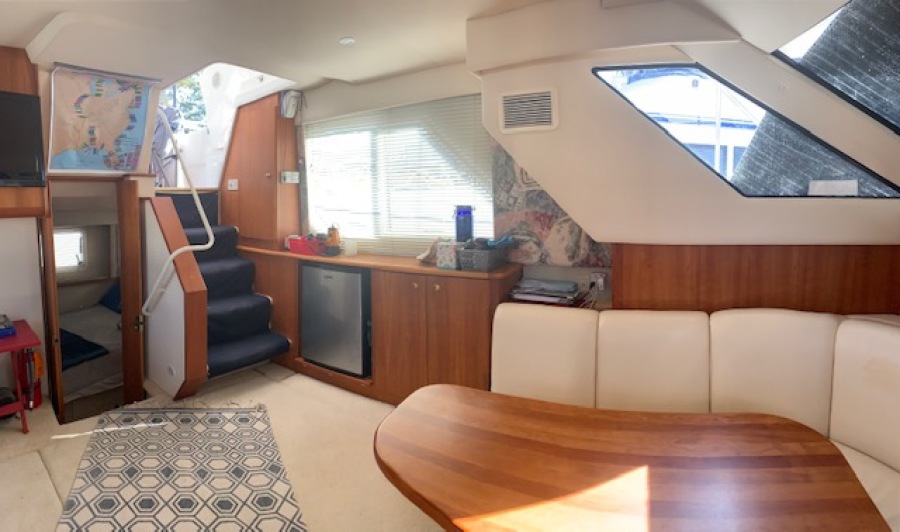 2000 Silverton 352 Motor Yacht