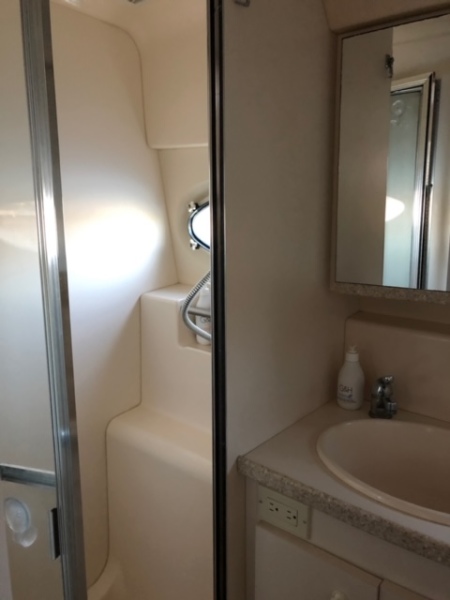 2000 Silverton 352 Motor Yacht