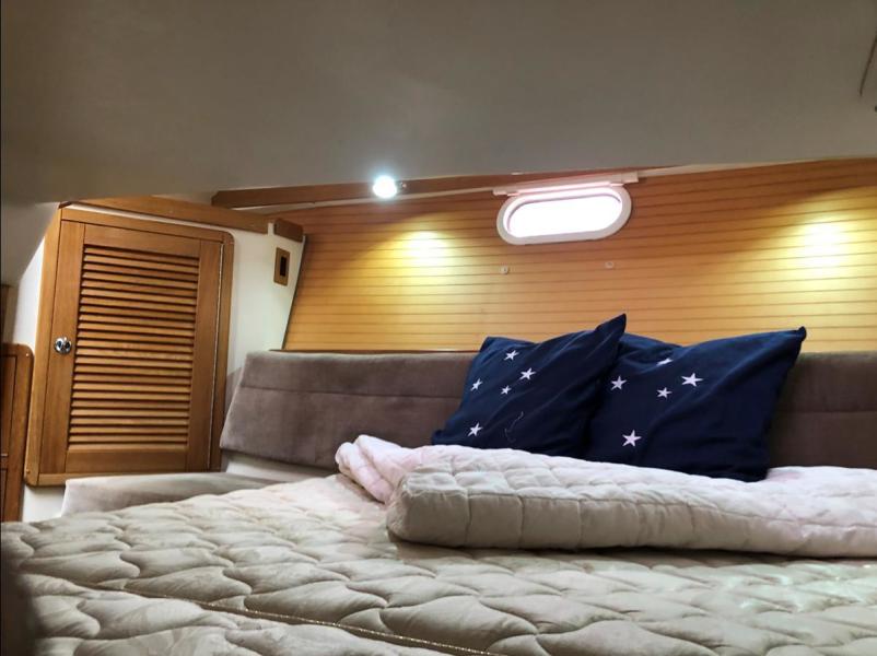 2005 Catalina 320