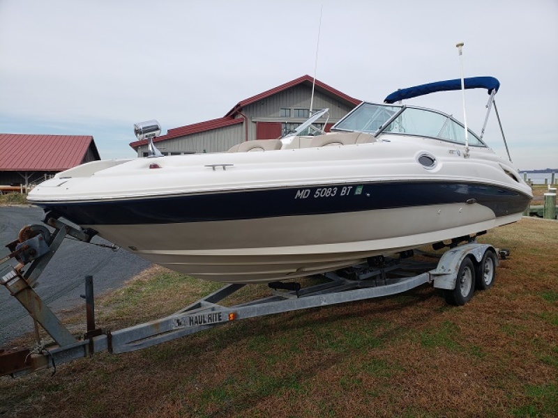 2004 Sea Ray Sundeck