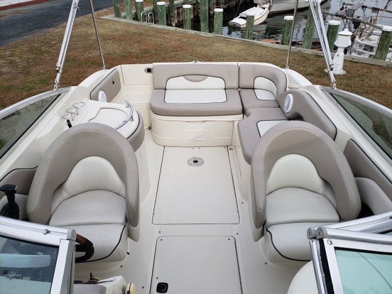2004 Sea Ray Sundeck