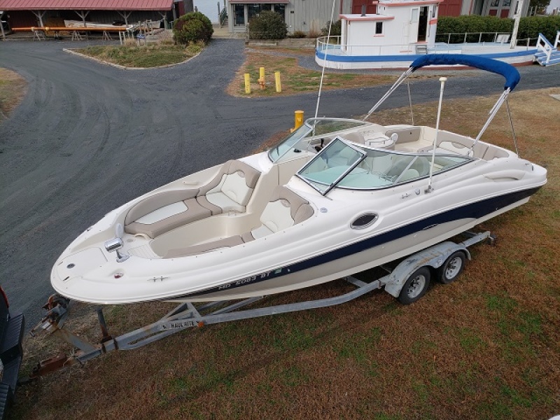2004 Sea Ray Sundeck